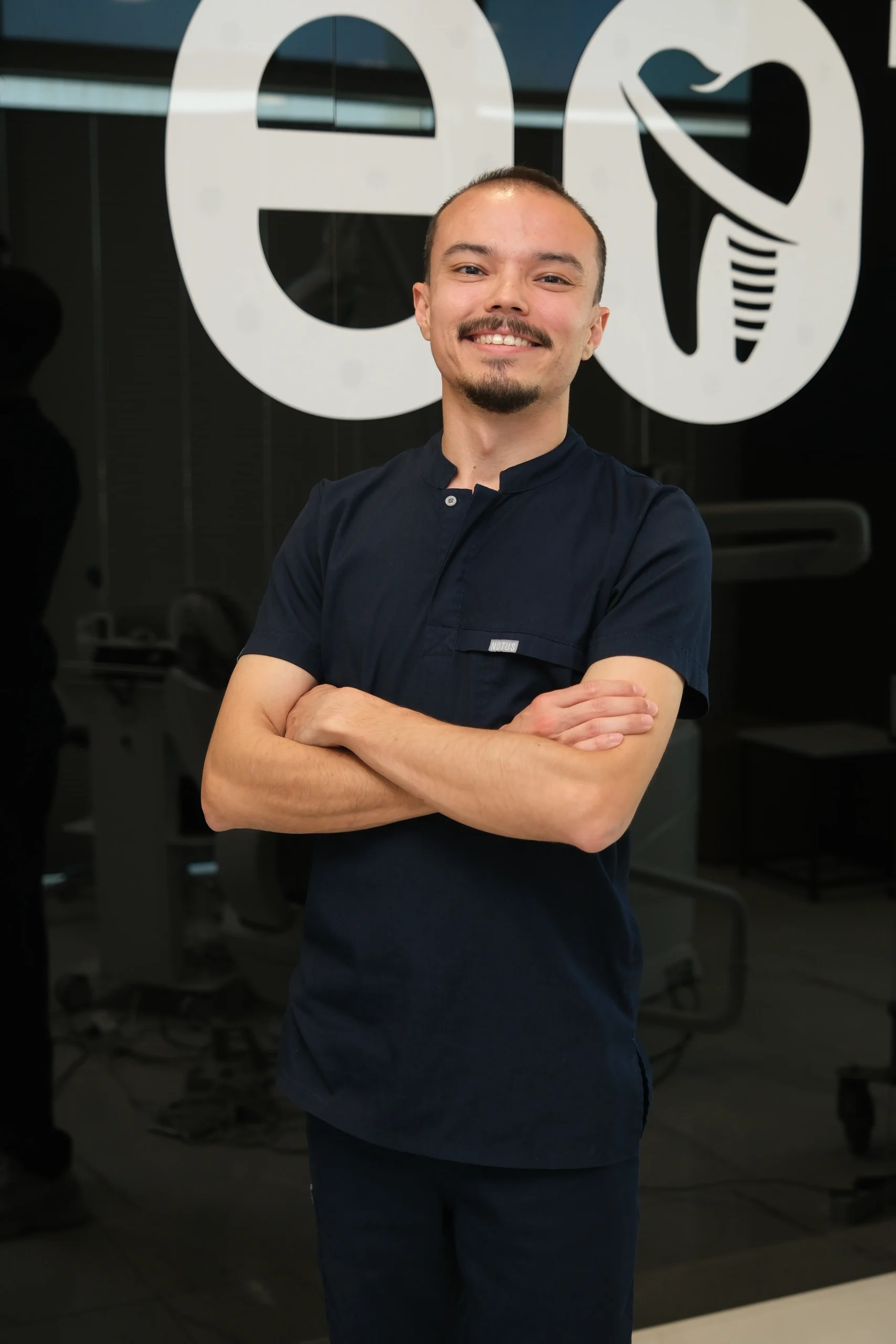 Uzm. Dt. Mert TEZCAN