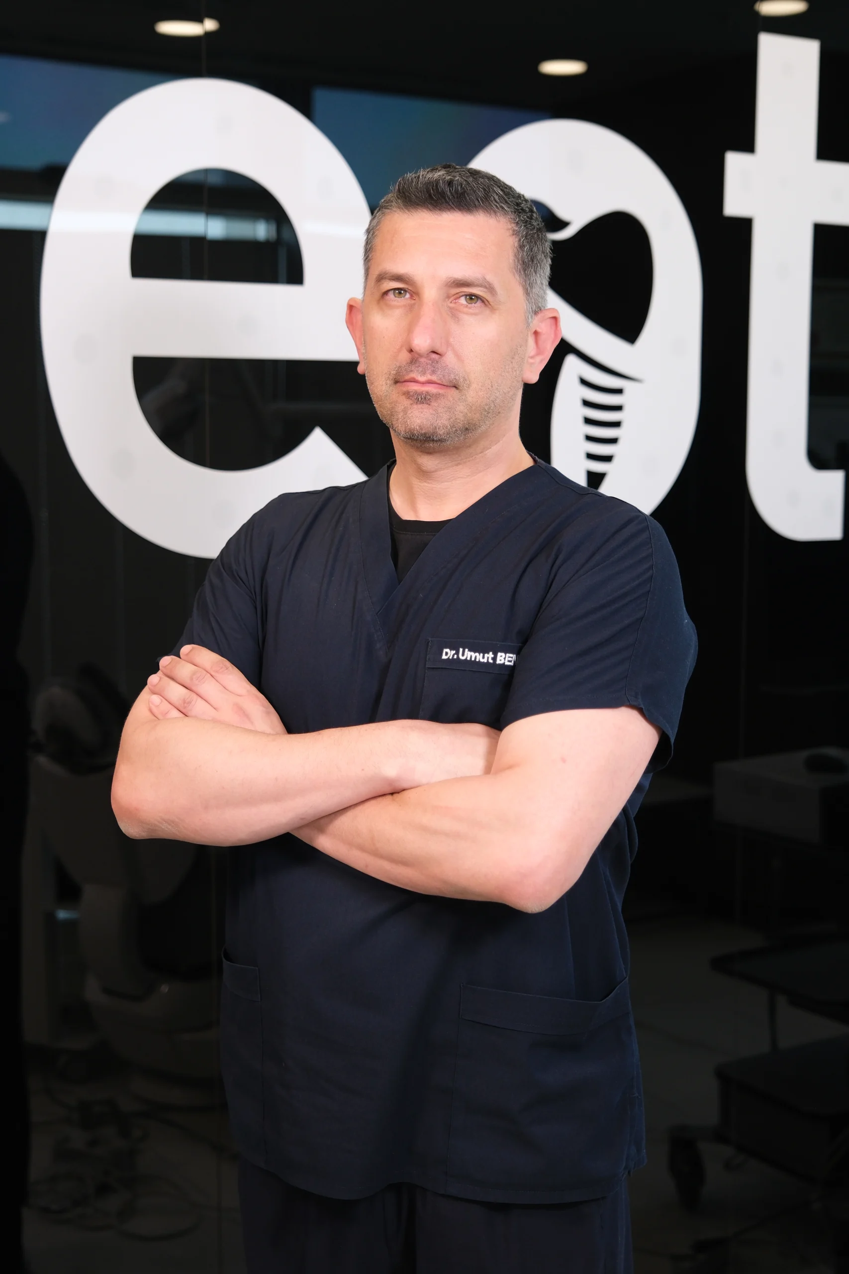 Dr. Dt. Vahdi Umut BENGİ